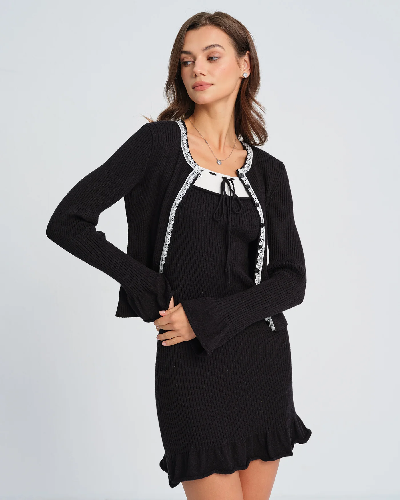 Black Contrasting Bell Sleeve Knit Cardigan - Image 4