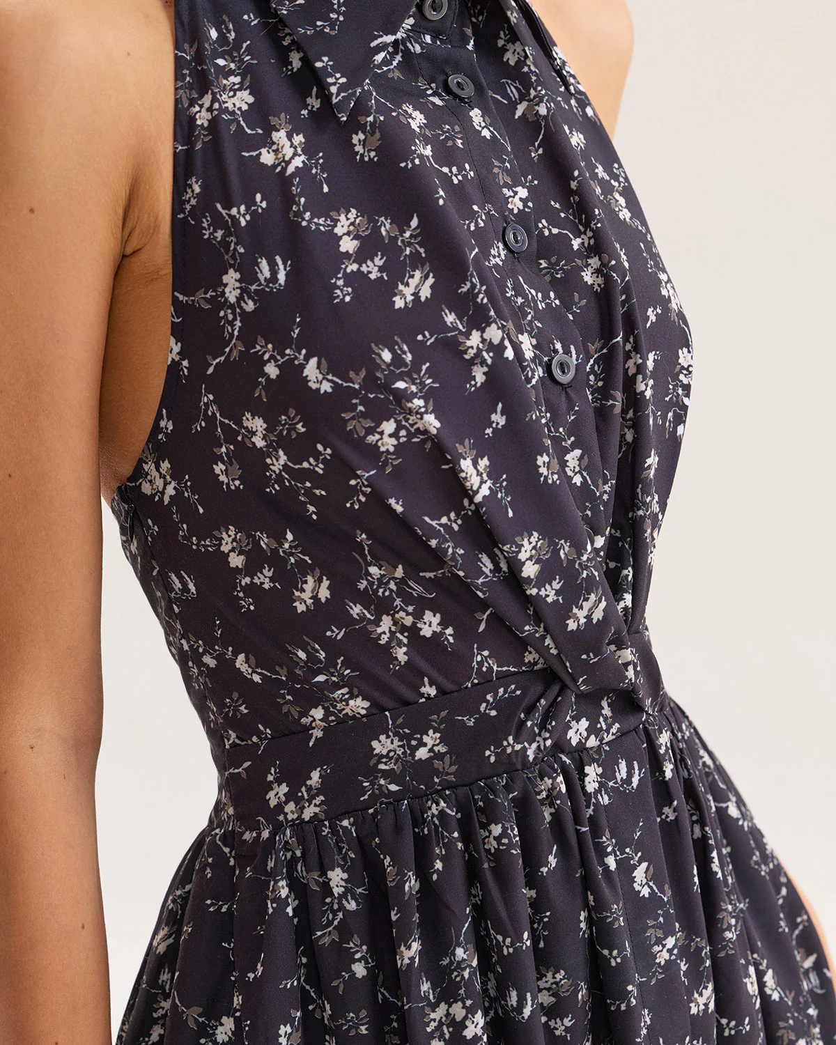 Black Floral Shirred Backless Midi Dress - Image 2