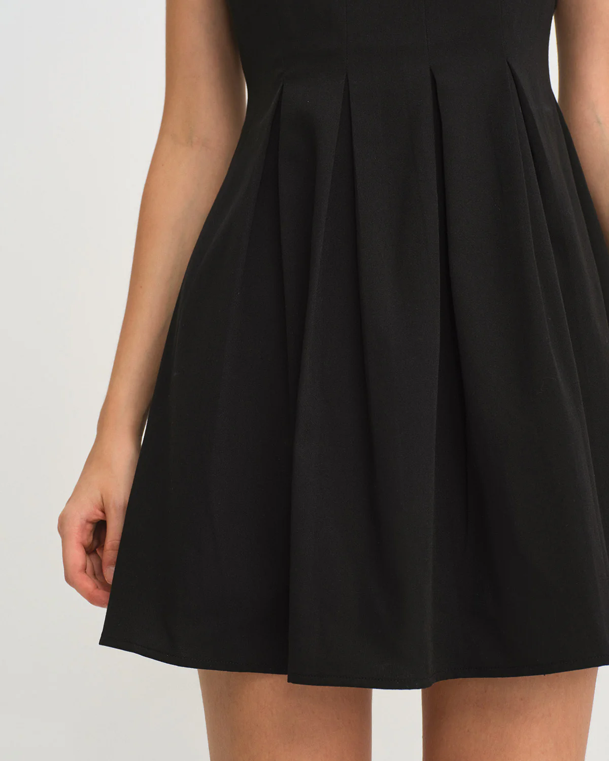 Black Mock Neck Ruched Sleeveless Mini Dress - Image 4