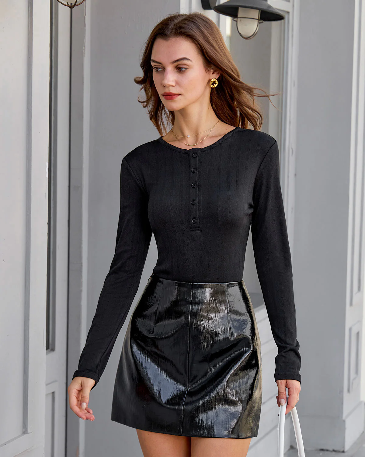 Black Round Neck Slim Knit Office Tee - Image 2