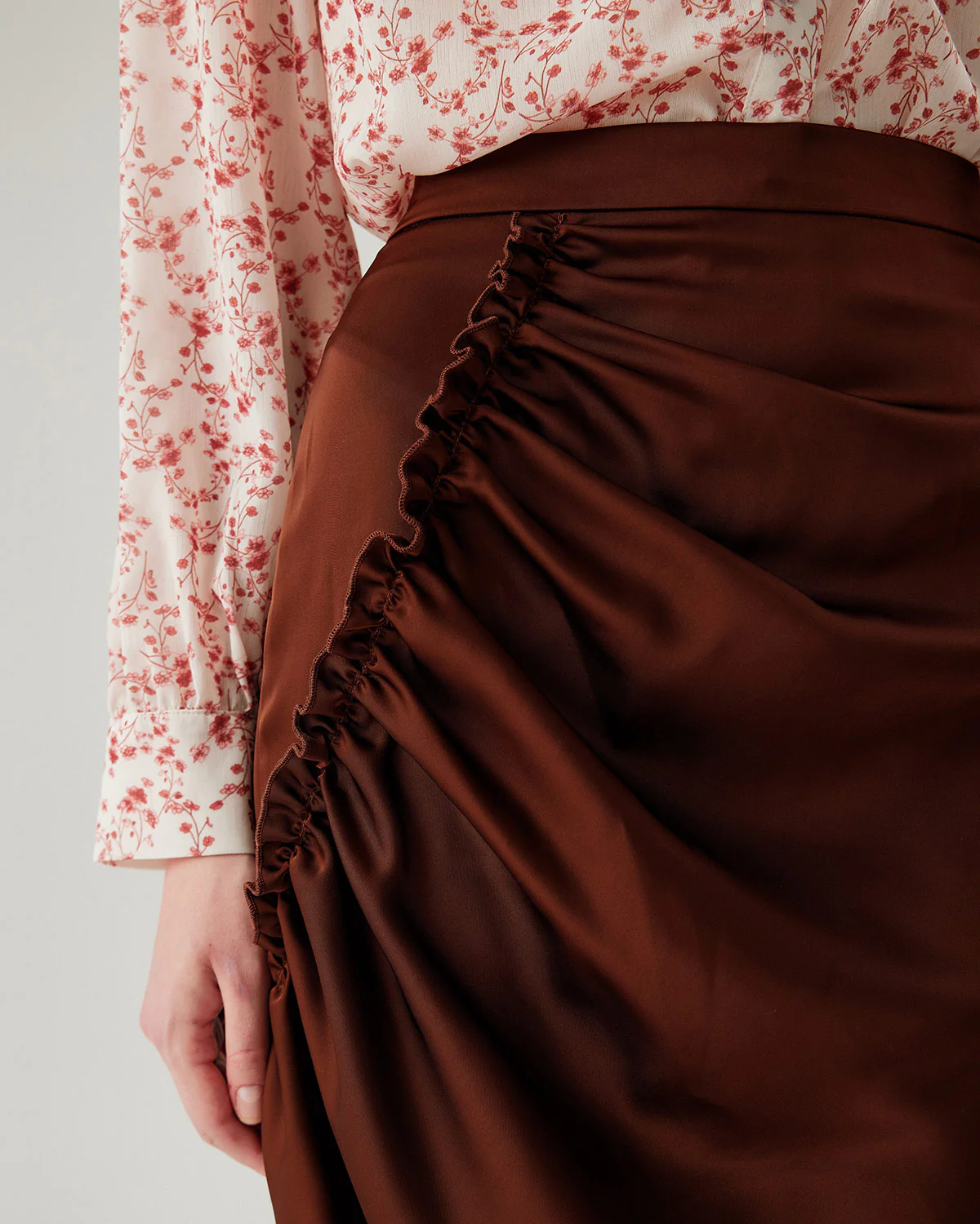 Coffee Ruched Pencil Midi Skirt - Image 2