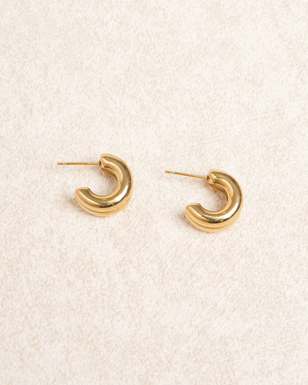 Gold Metal Earrings - Image 3