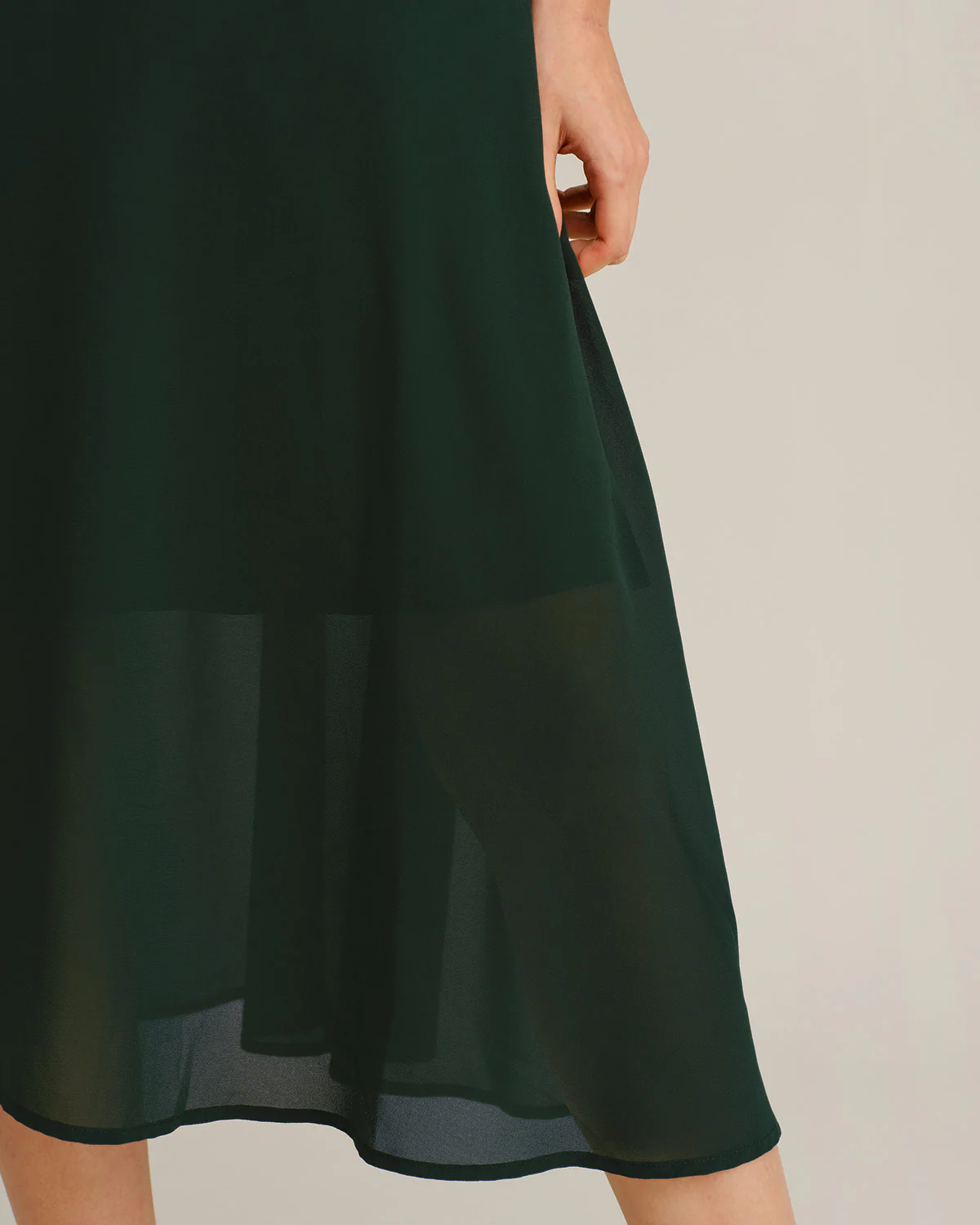 Green Chiffon A-Line Halter Midi Dress - Image 2