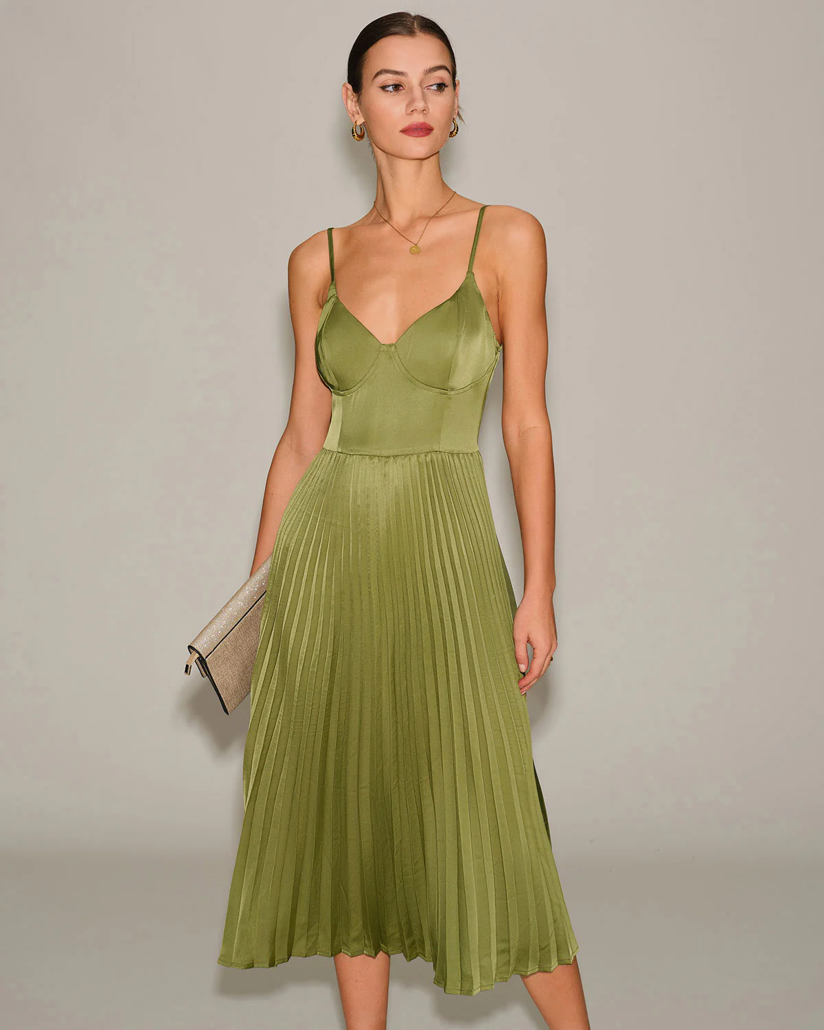 Green Sweetheart Neck Pleated Slip Midi Dress - Image 4