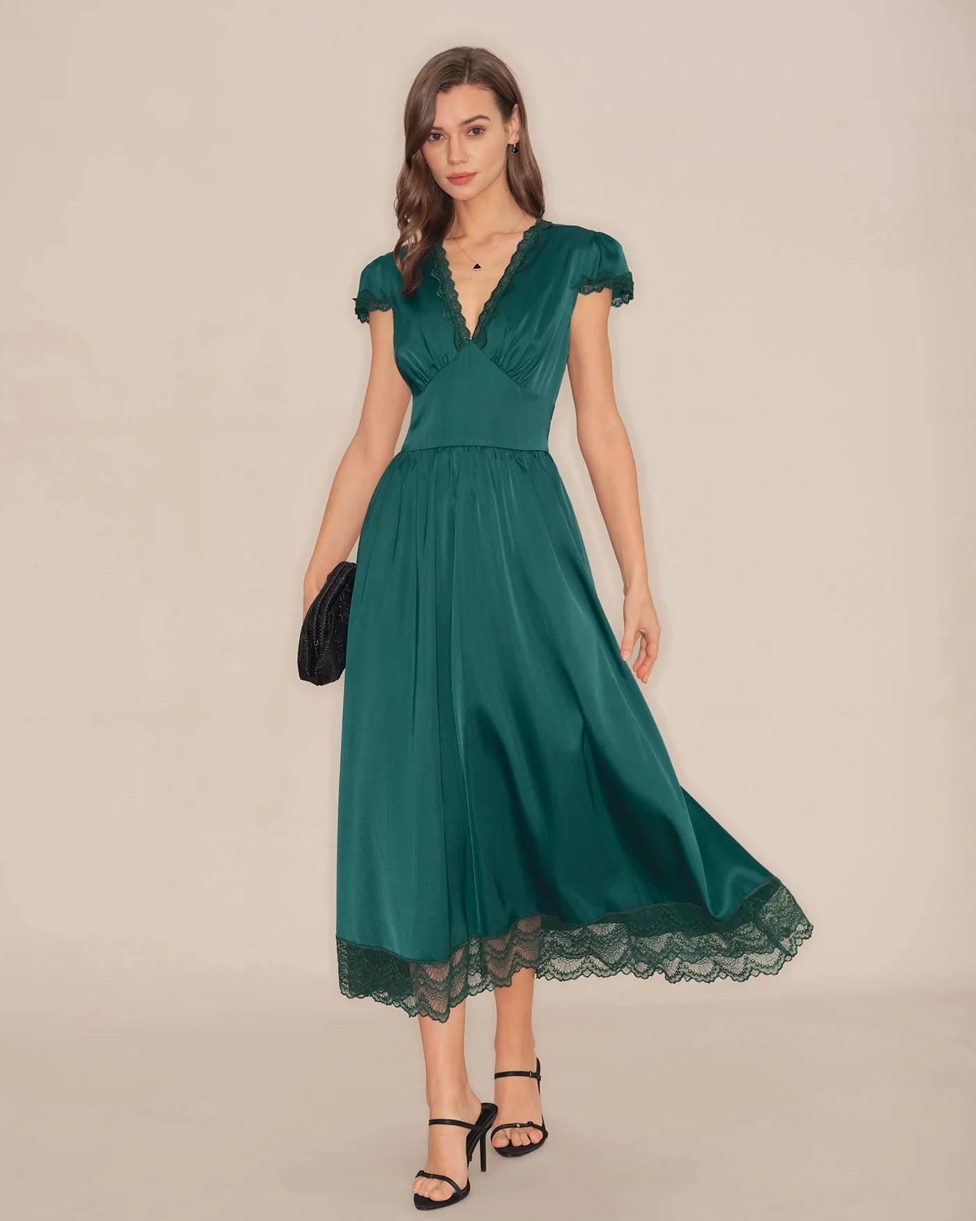 Green V Neck Lace Maxi Dress - Image 2