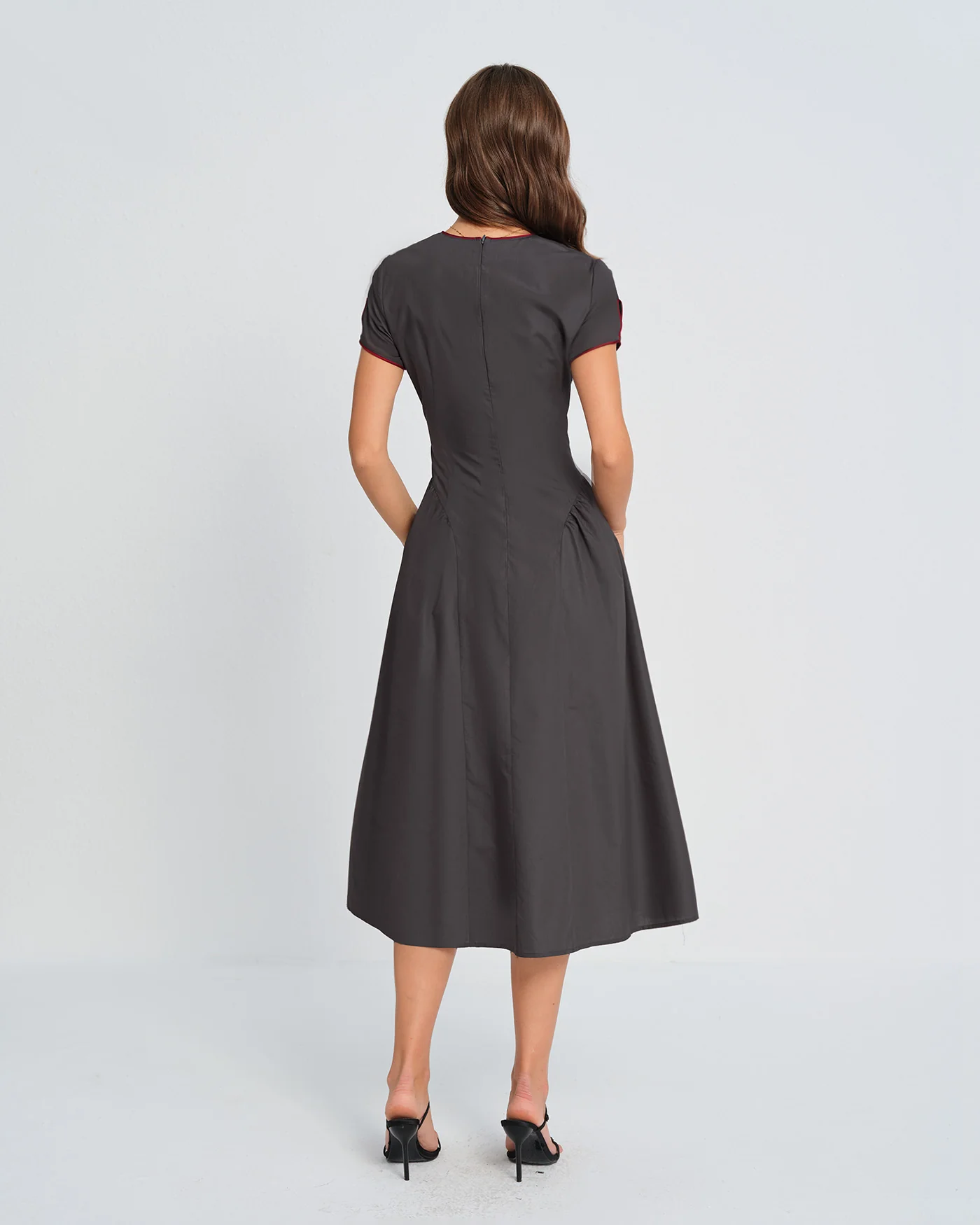 Grey Round Neck Midi Dress - Image 6