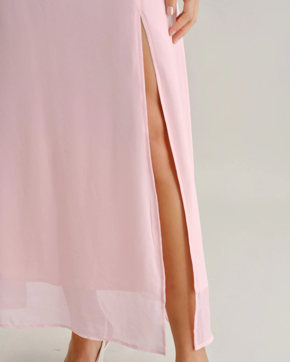 Pink Sweetheart Neck Chiffon Maxi Dress - Image 3