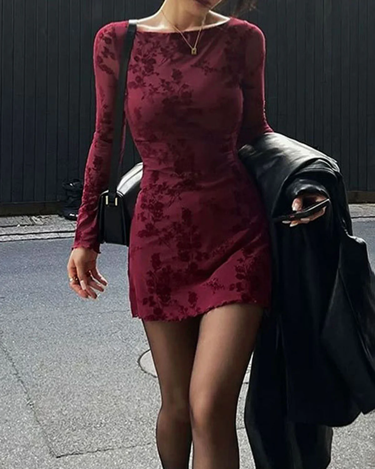 Red Floral Round Neck Mini Dress - Image 2