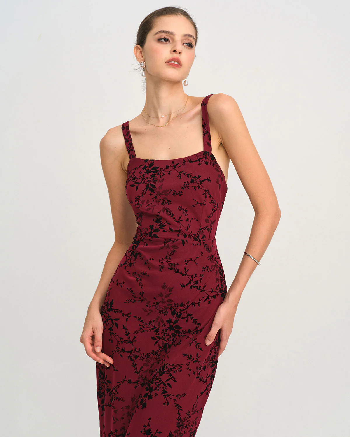 Red Floral Sleeveless Maxi Dress - Image 2