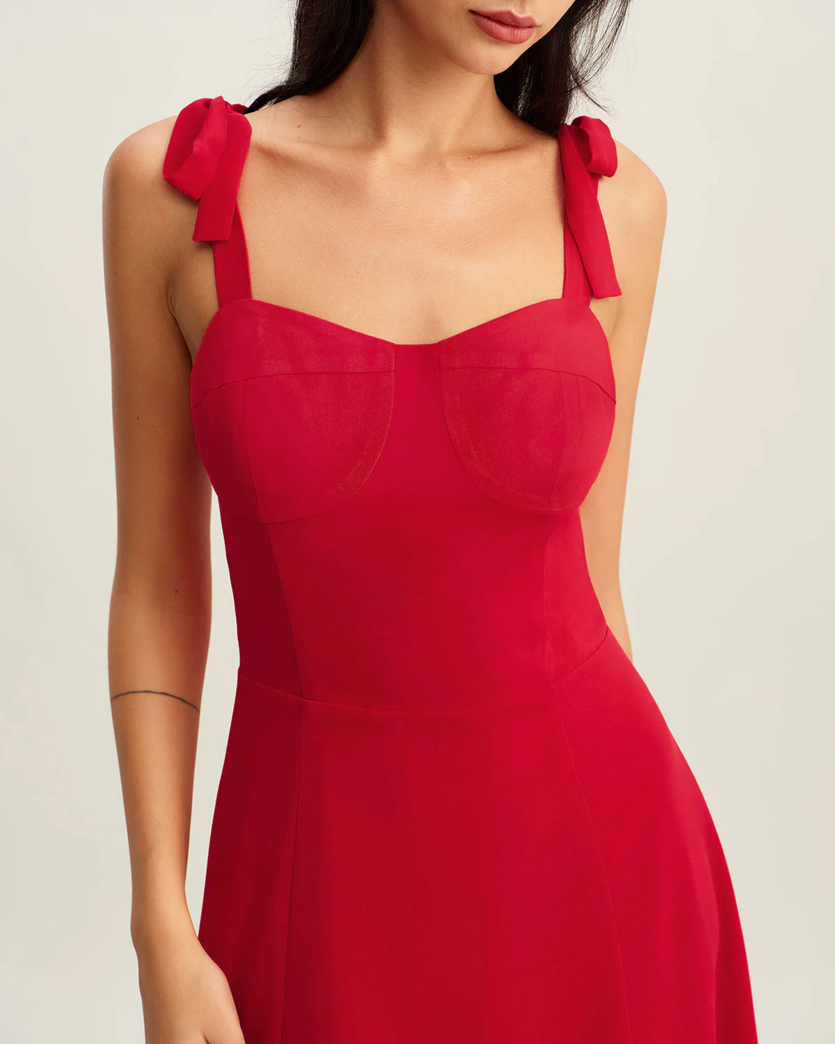 Red Sweetheart Neck Tie Strap Midi Dress - Image 2