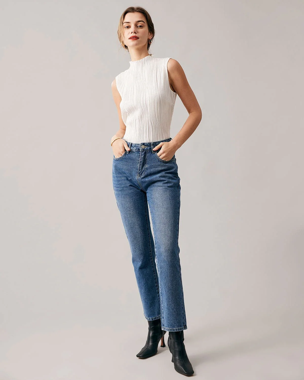 The Solid Mock Neck Water Ripple Textured Tank Top - Image 4