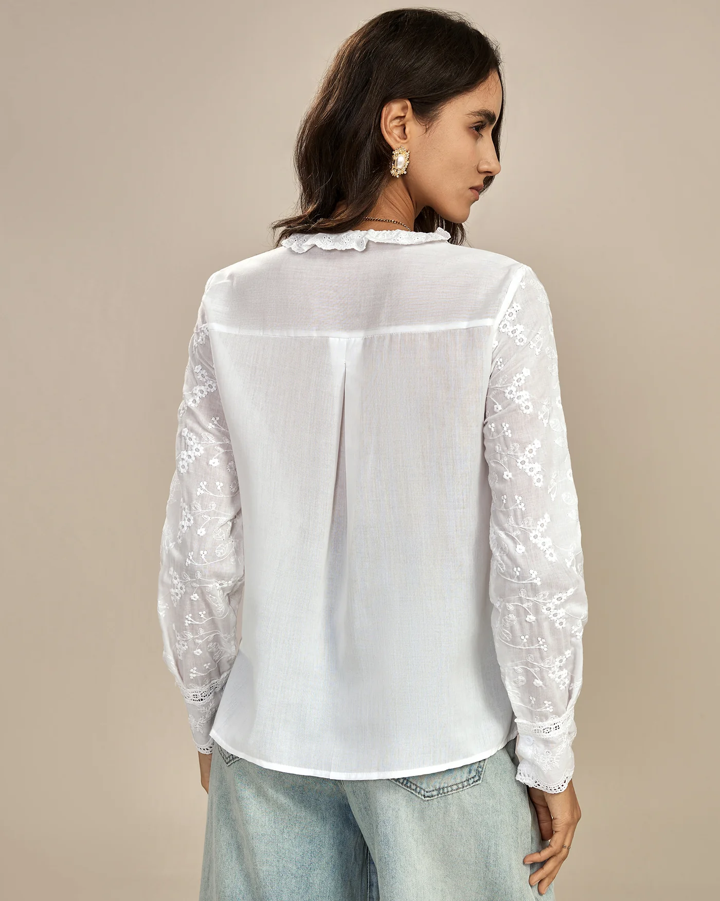 White Floral Textured Ruffled Shirt - Image 7