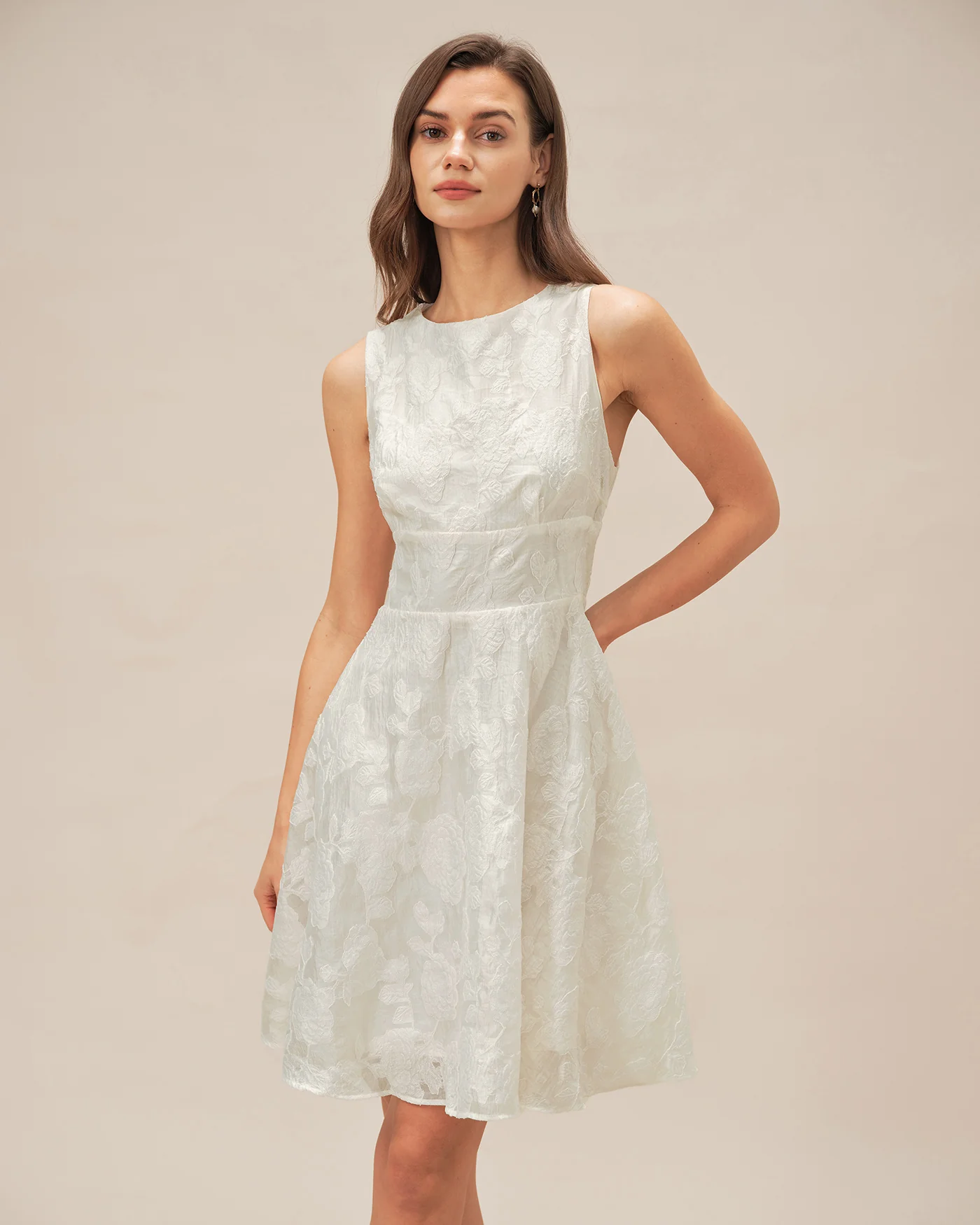 White Round Neck Jacquard Mini Dress
